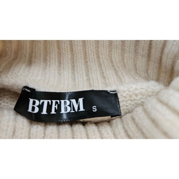 BTBFM Women's Asymmetrical Turtleneck Sweater Size Small Beige Cozy Warm Winter - Picture 13 of 14